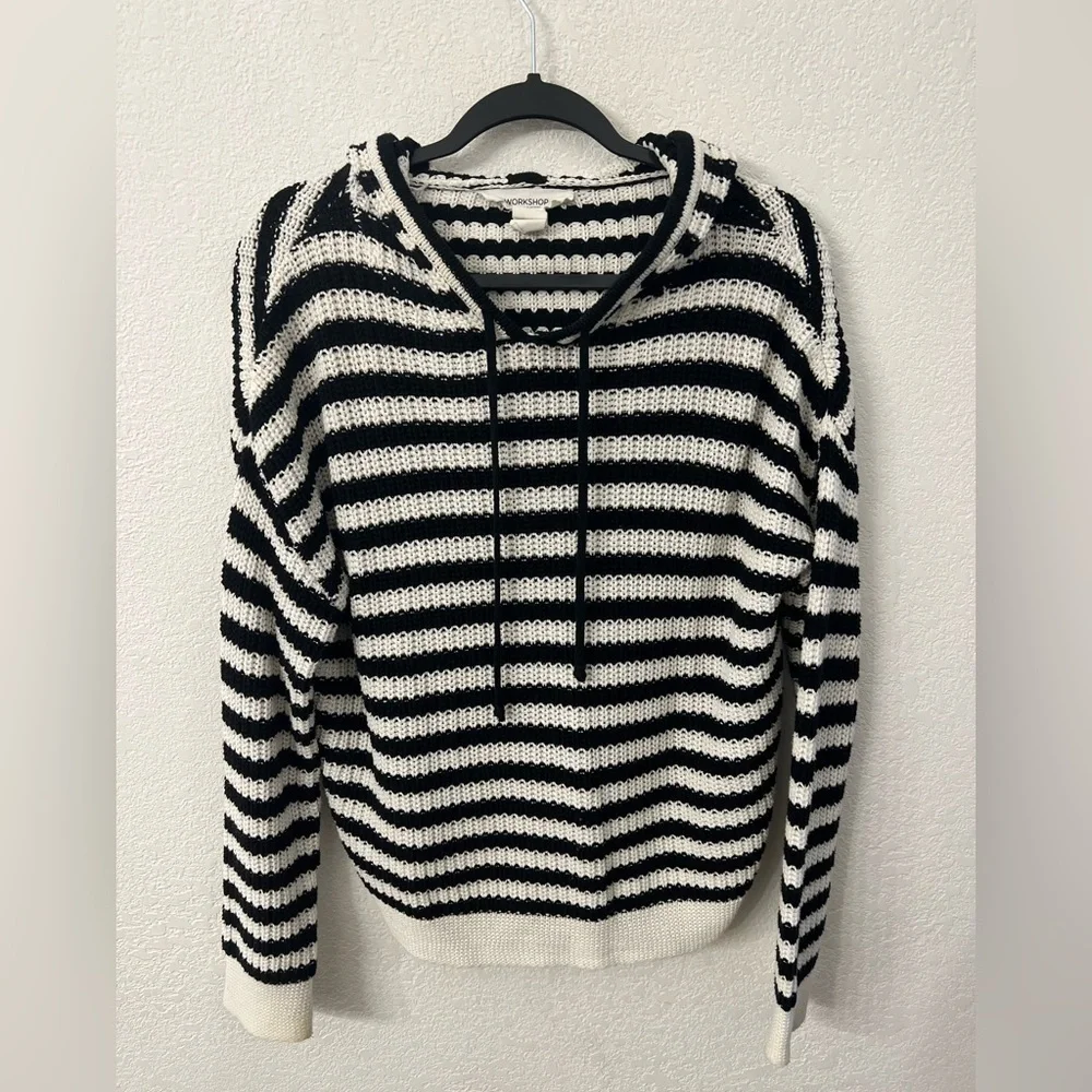 Workshop Republic black & white hooded sweater womens size large - Picture 1 of 6